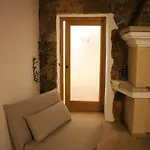 Agostina Bed & Breakfast 3*